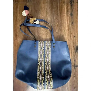 T-Shirt & Jeans Blue Purse/Tote Bag